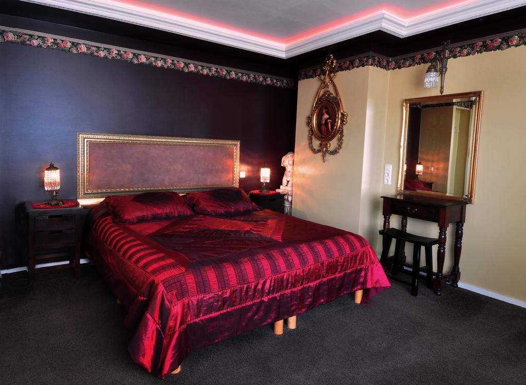 Pension & Spa De Watertoren Зандвоорт Стая снимка